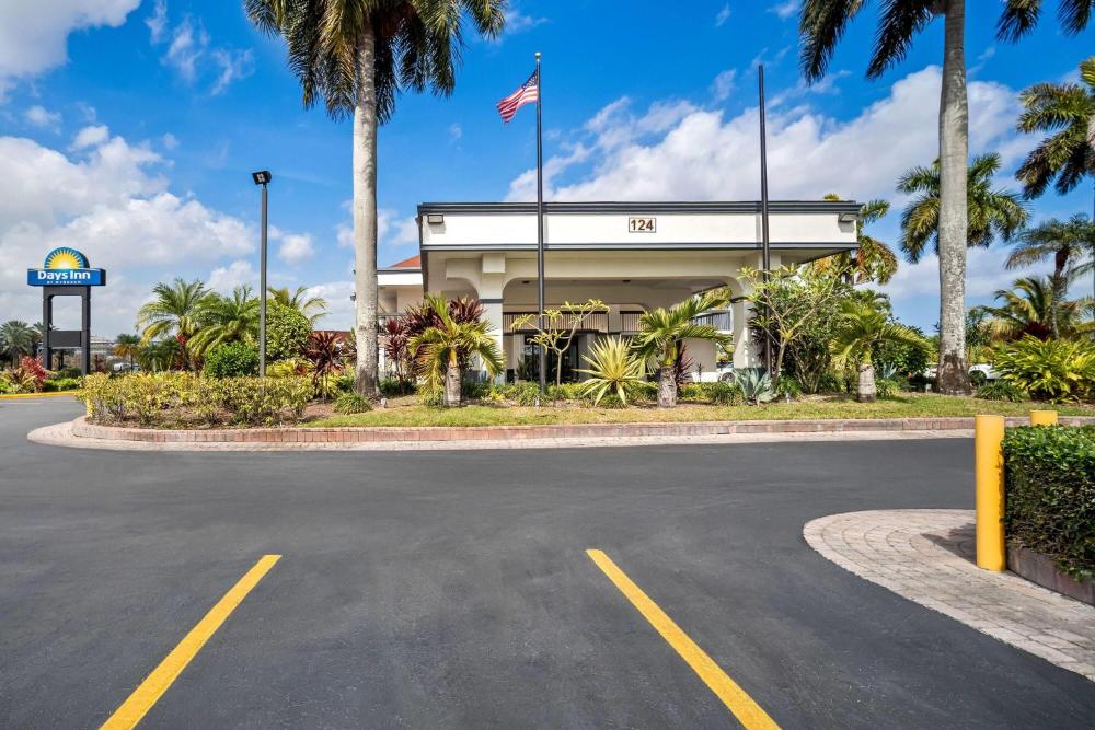 Days Inn by Wyndham Florida City